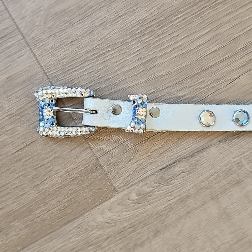 Michael Morris Elegant Crystal-Embellished Leather Belt Blue View 3